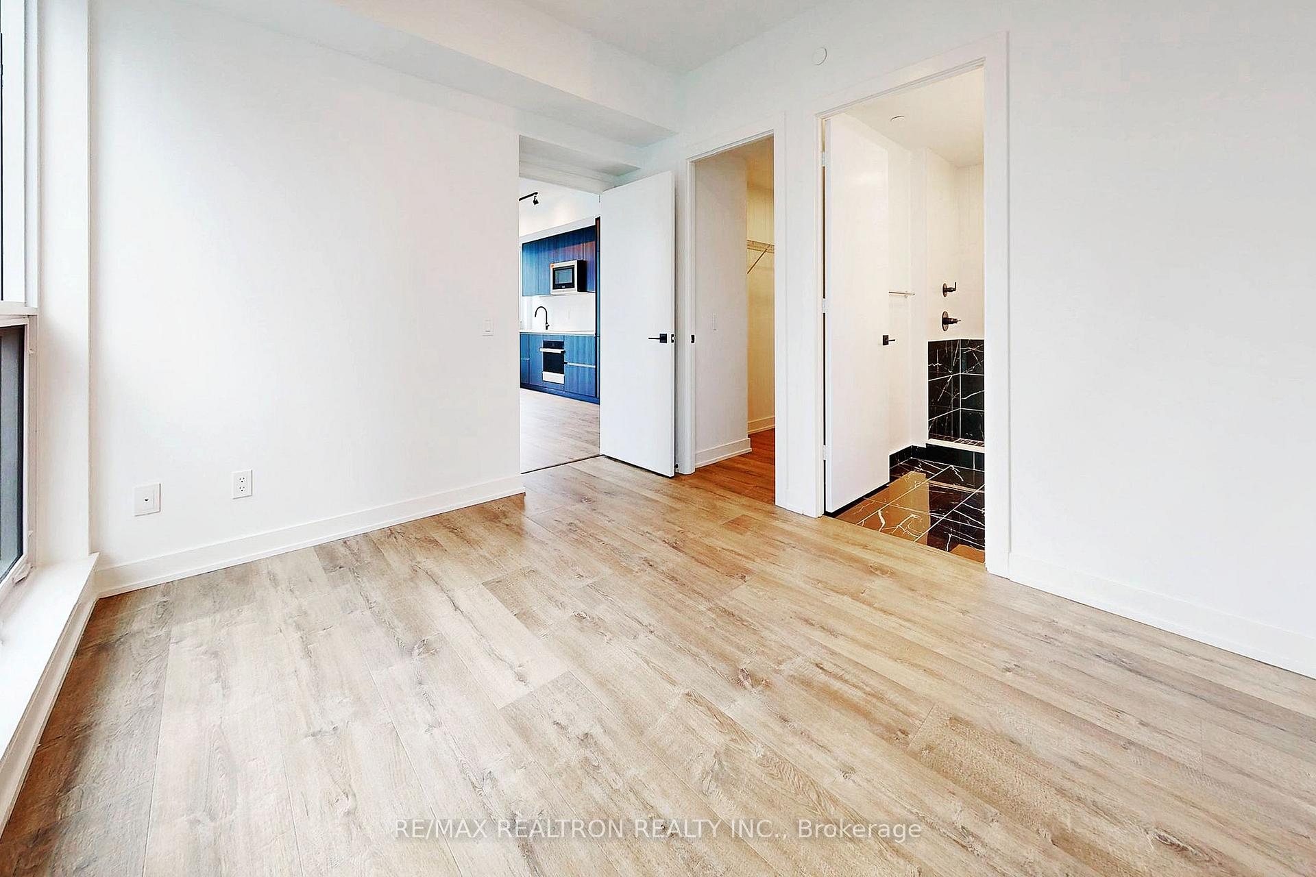Photo 24 of Unit 4105, 327 King Street W, Toronto, Waterfront Communities — HOMEH