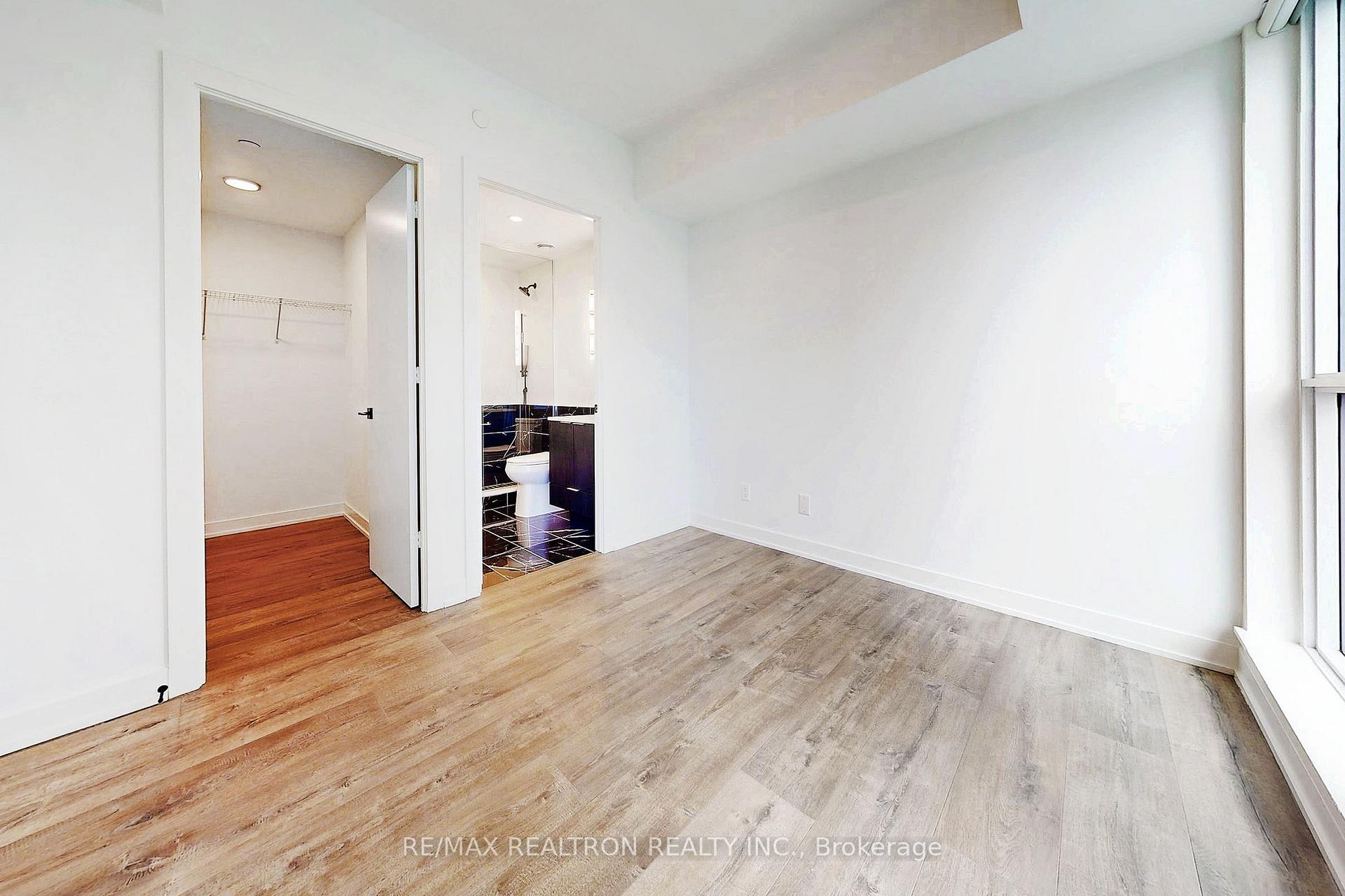 Photo 25 of Unit 4105, 327 King Street W, Toronto, Waterfront Communities — HOMEH
