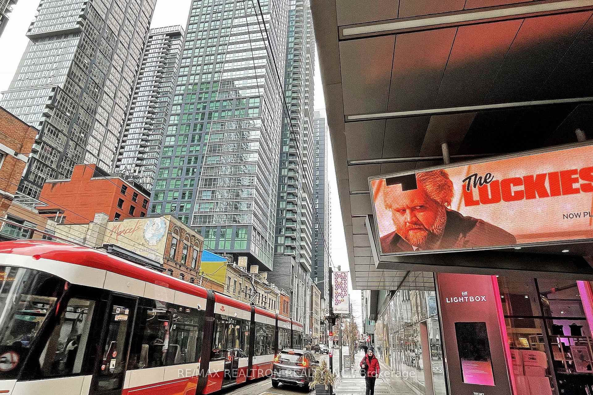 Photo 46 of Unit 4105, 327 King Street W, Toronto, Waterfront Communities — HOMEH