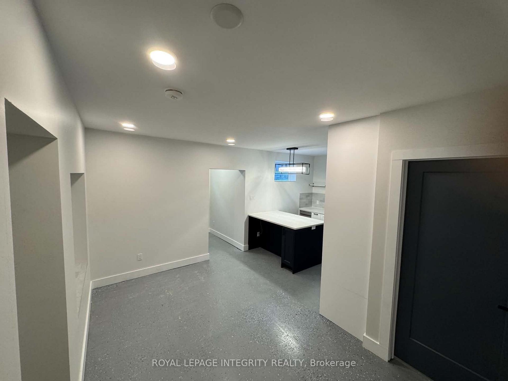 Photo 5 of Unit 2, 50 Clarendon Avenue, Ottawa, Ottawa West — HOMEH