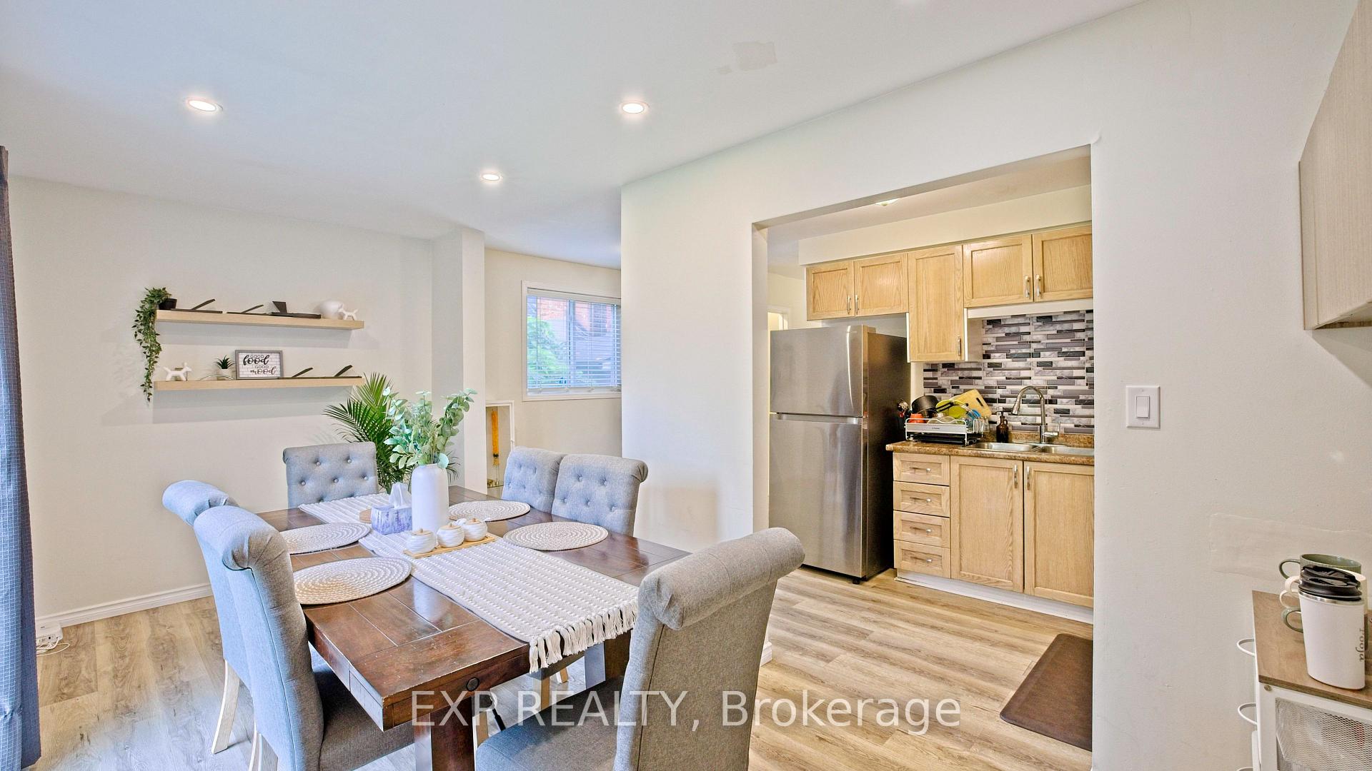 Photo 12 of 410 King William Street, Hamilton, Landsdale — HOMEH