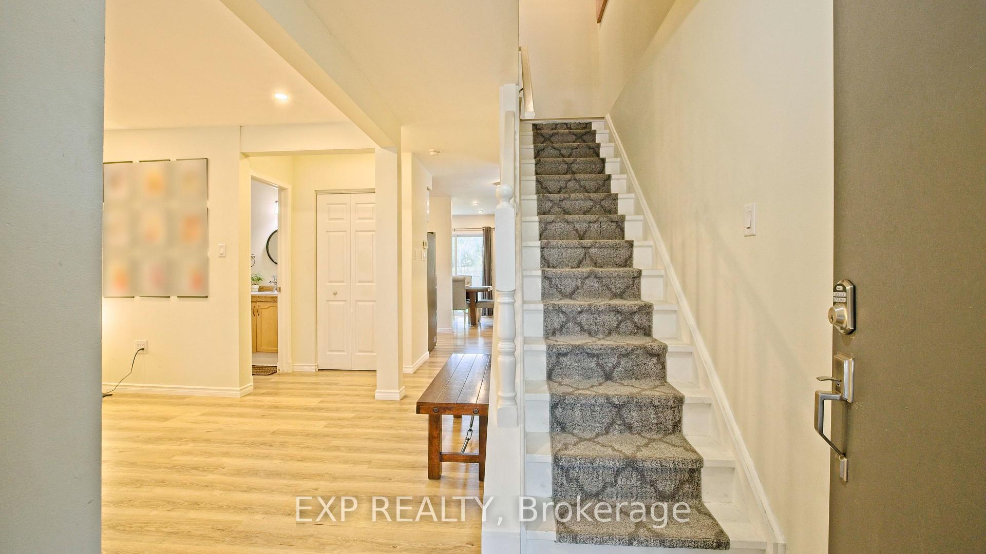 Photo 13 of 410 King William Street, Hamilton, Landsdale — HOMEH