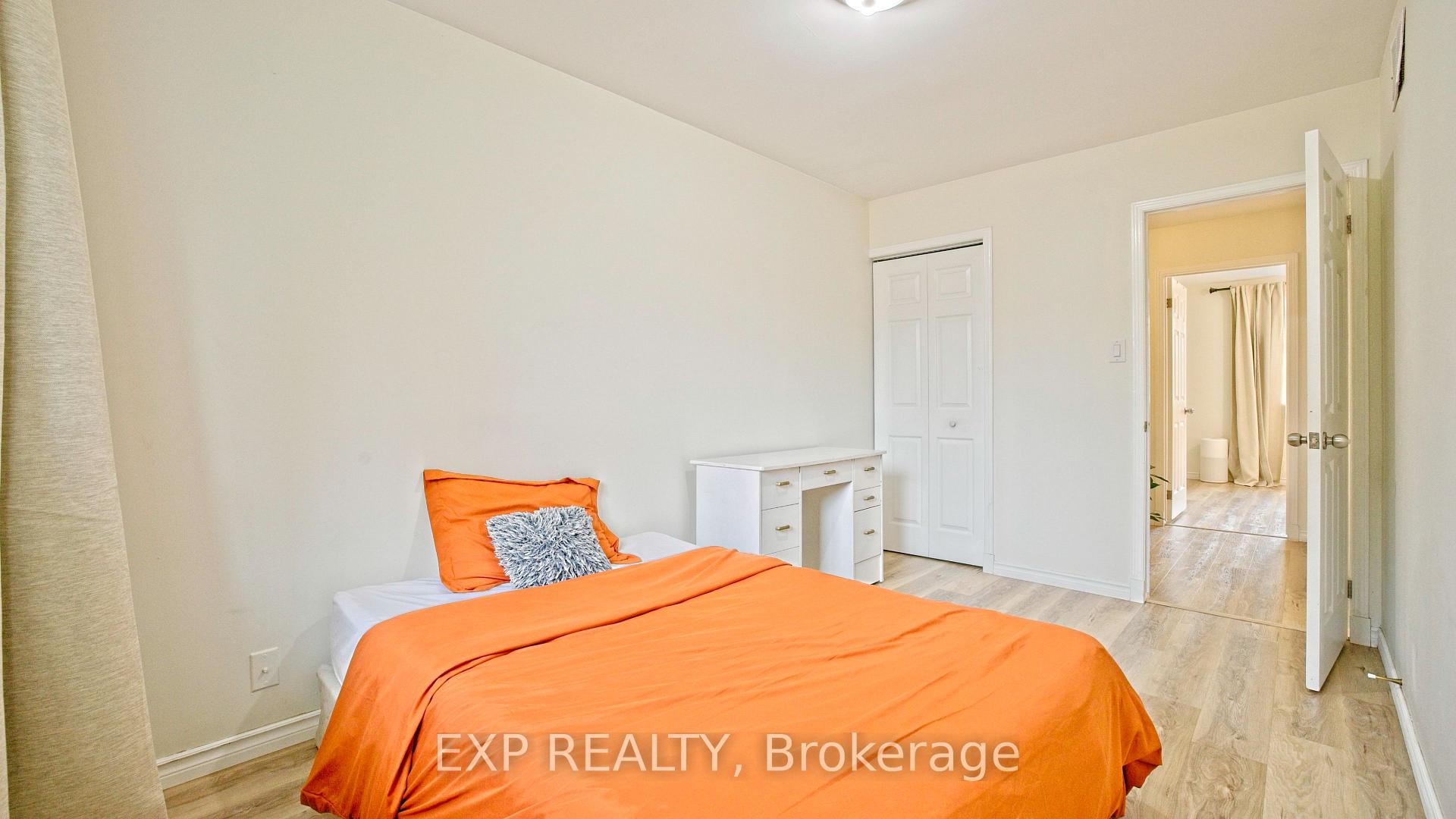 Photo 23 of 410 King William Street, Hamilton, Landsdale — HOMEH