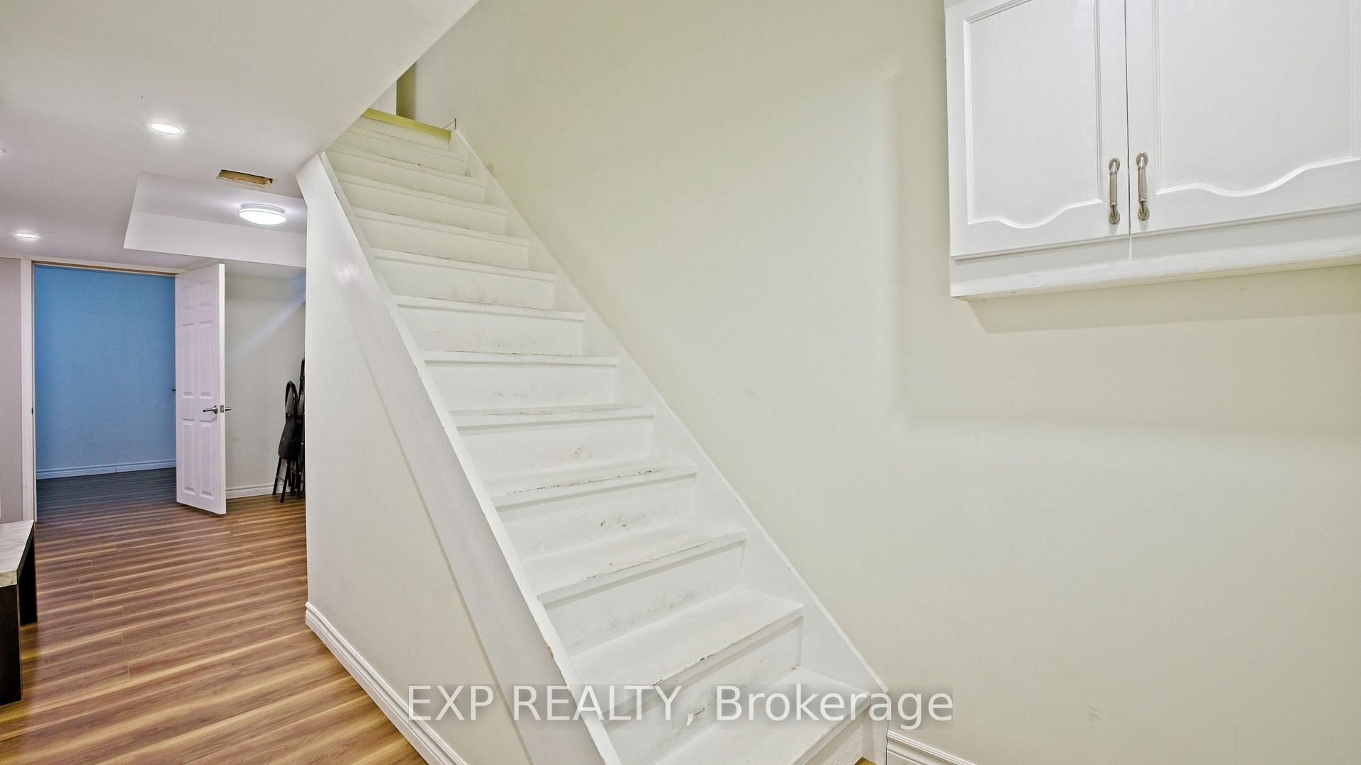 Photo 28 of 410 King William Street, Hamilton, Landsdale — HOMEH
