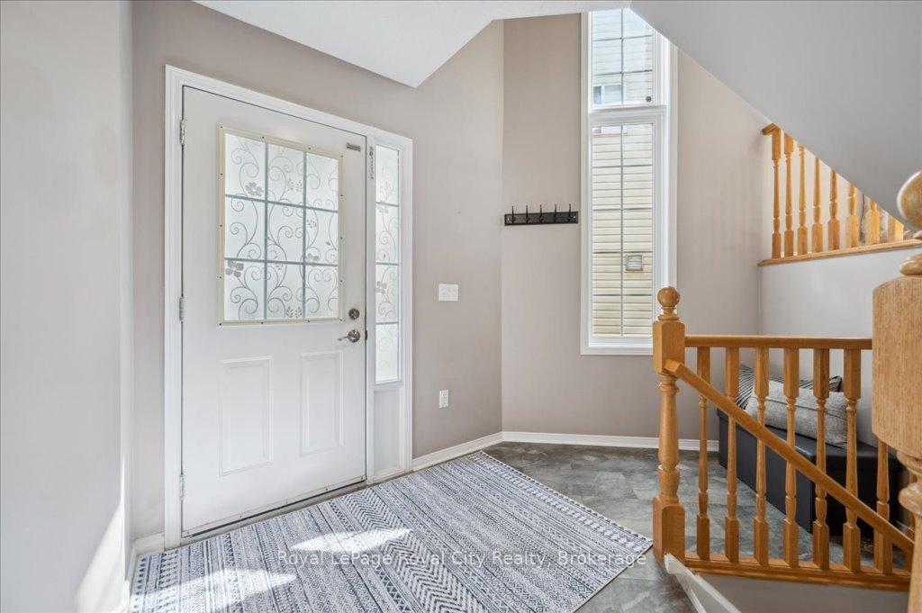 Photo 5 of 47 McCurdy Road, Guelph, Kortright West — HOMEH