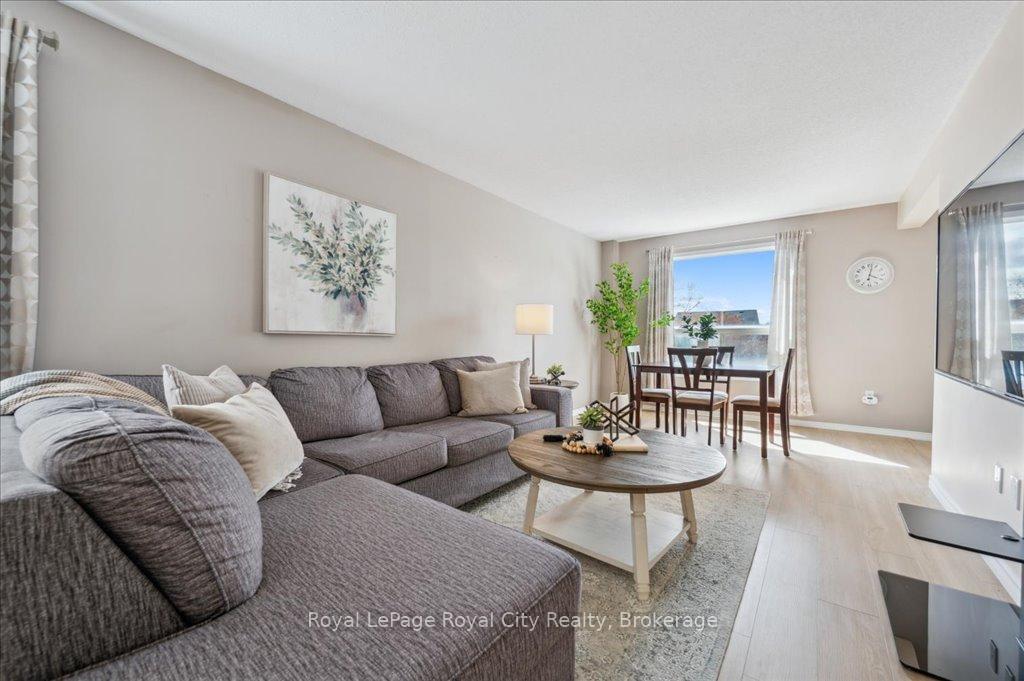 Photo 9 of 47 McCurdy Road, Guelph, Kortright West — HOMEH