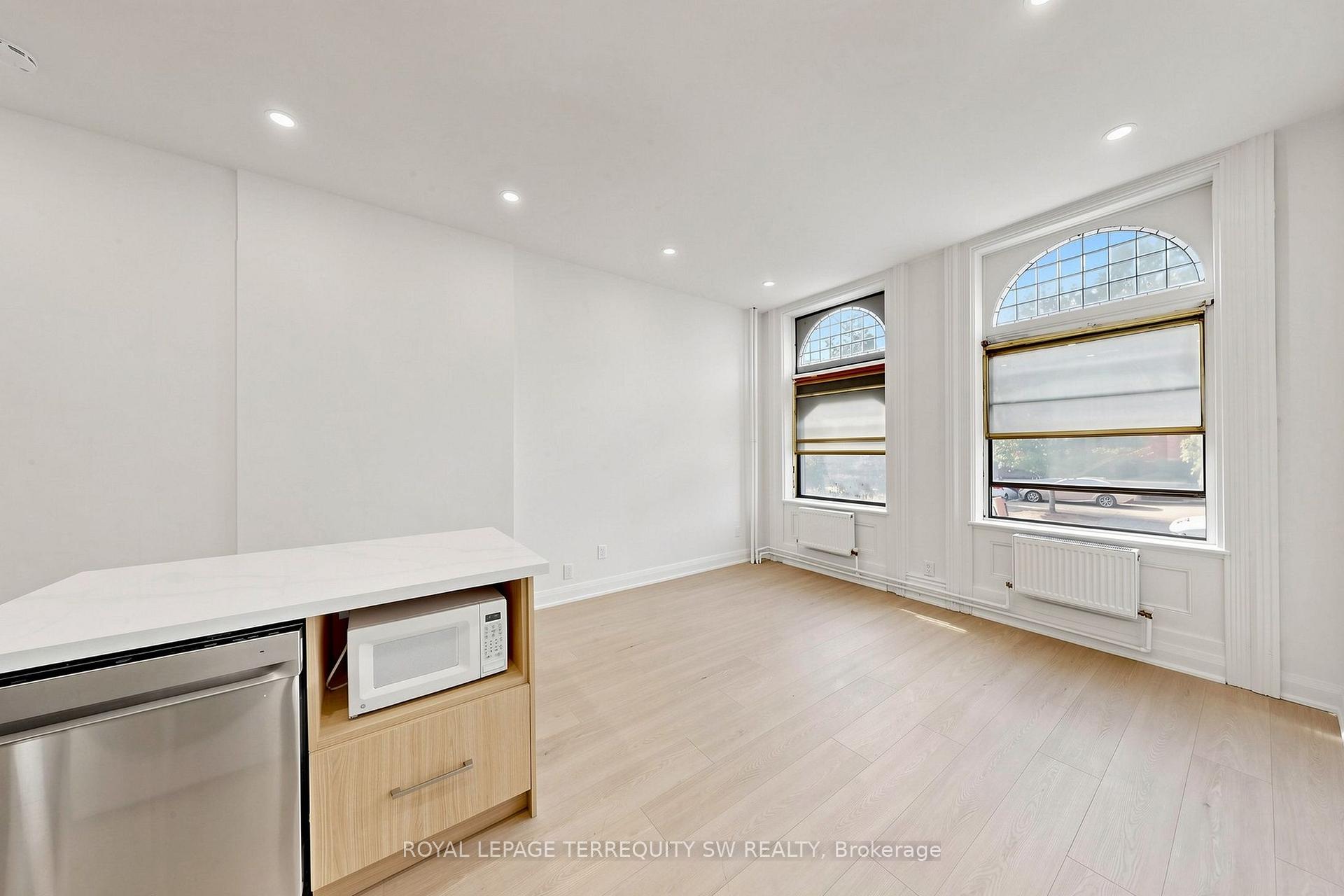 Photo 3 of Unit 1, 115 Madison Avenue, Toronto, The Annex — HOMEH