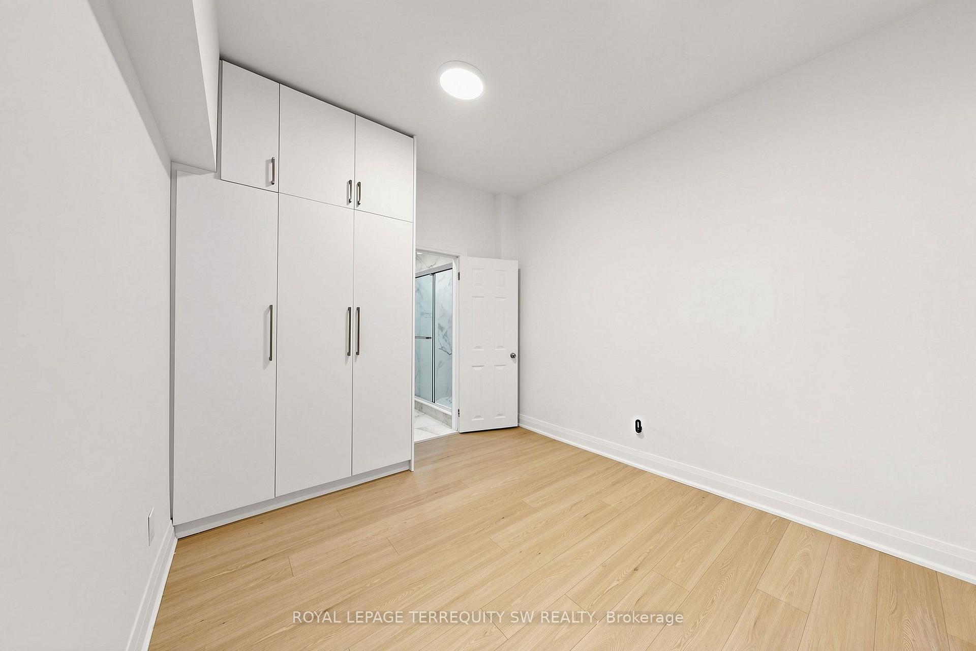 Photo 9 of Unit 1, 115 Madison Avenue, Toronto, The Annex — HOMEH
