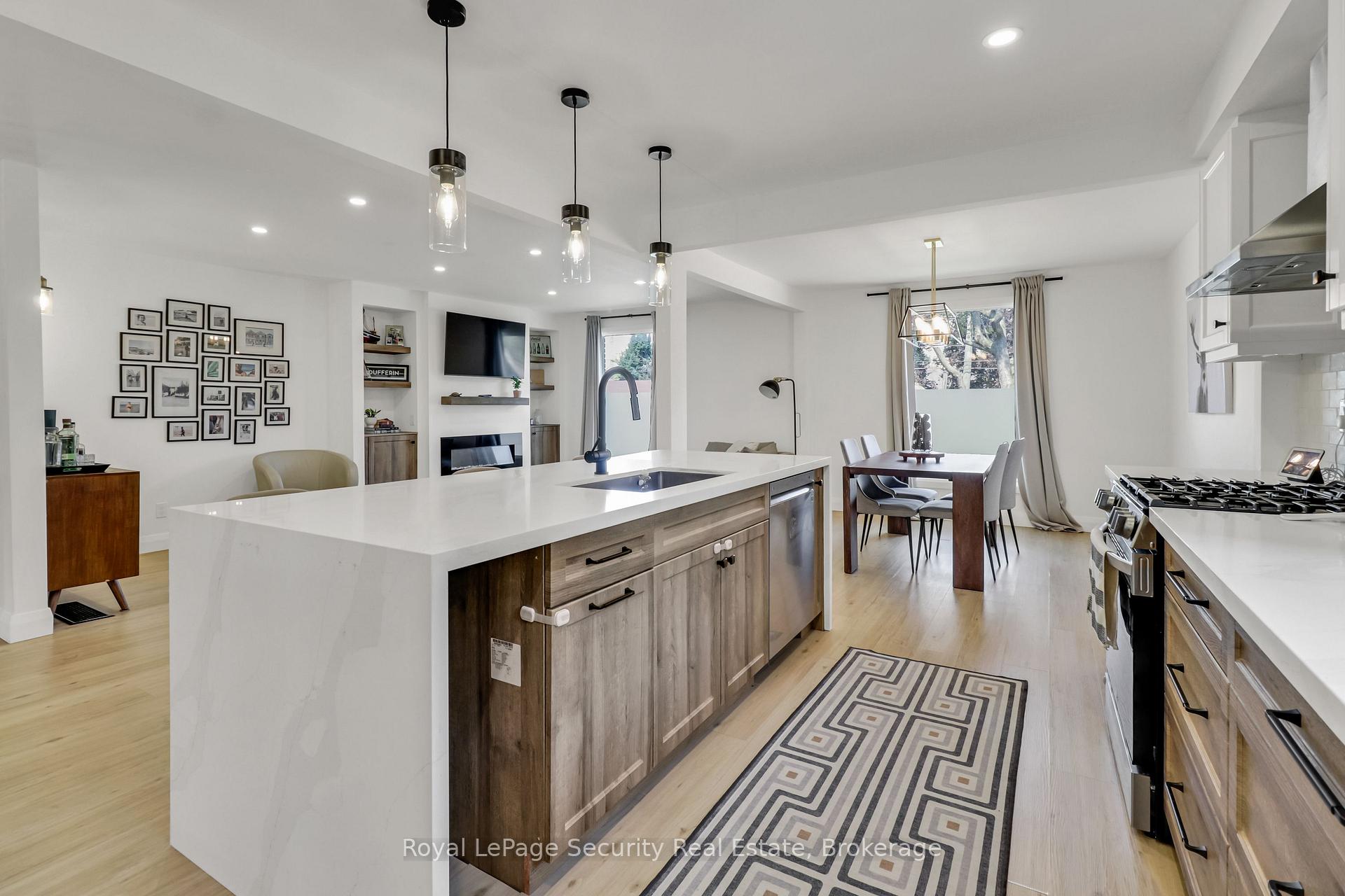Photo 22 of 1045 Lebanon Drive, Innisfil, Alcona — HOMEH