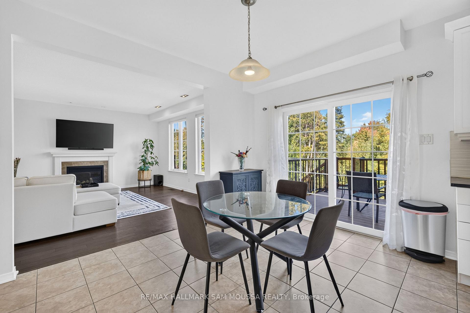 Photo 12 of 531 Dalewood Crescent, Ottawa, Stittsville (South) — HOMEH