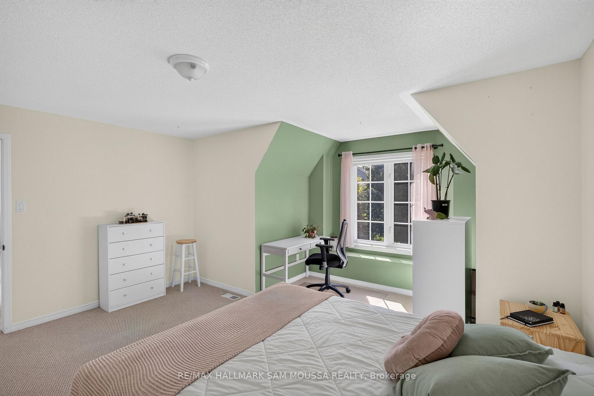Photo 32 of 531 Dalewood Crescent, Ottawa, Stittsville (South) — HOMEH