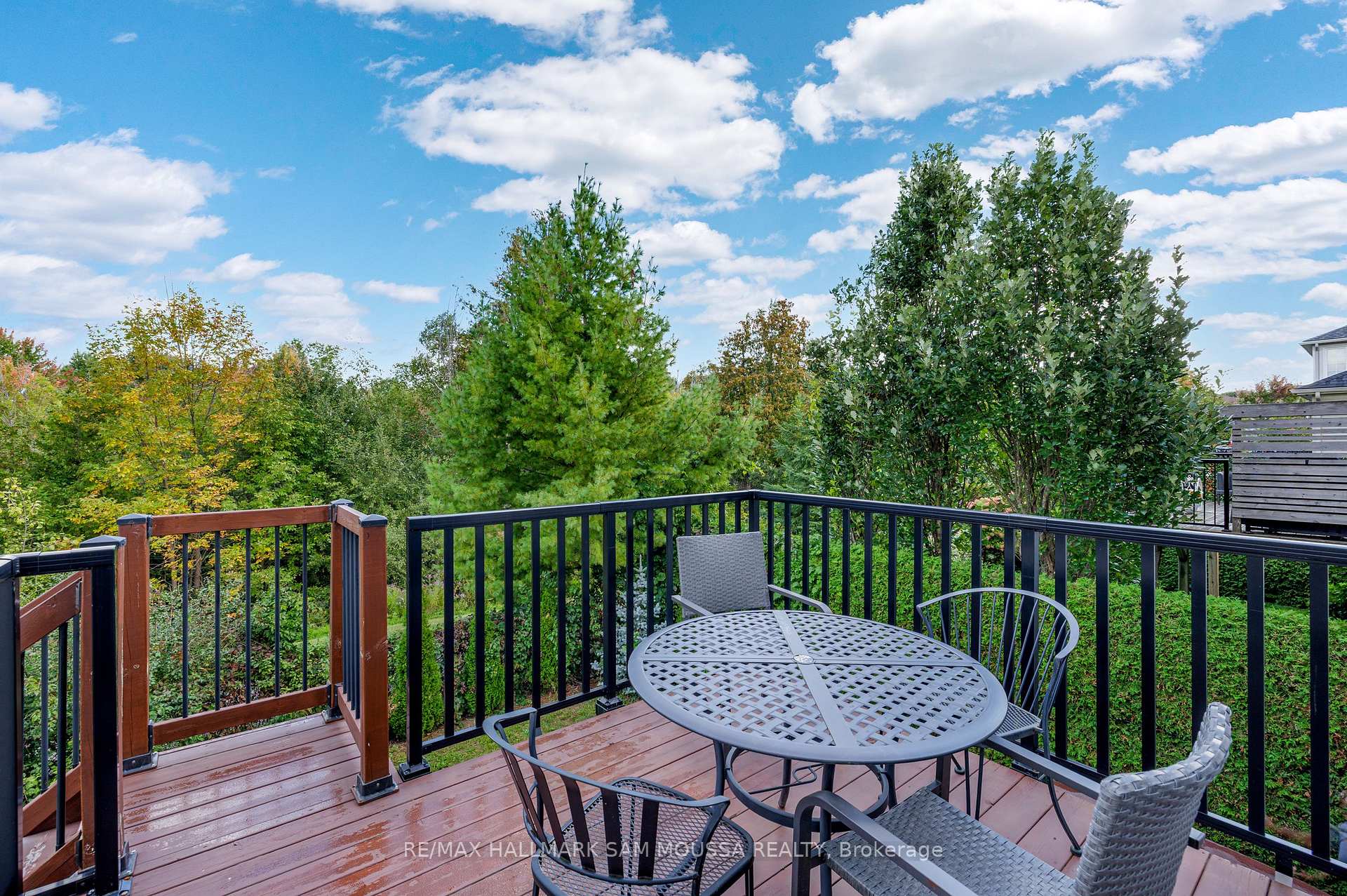 Photo 41 of 531 Dalewood Crescent, Ottawa, Stittsville (South) — HOMEH
