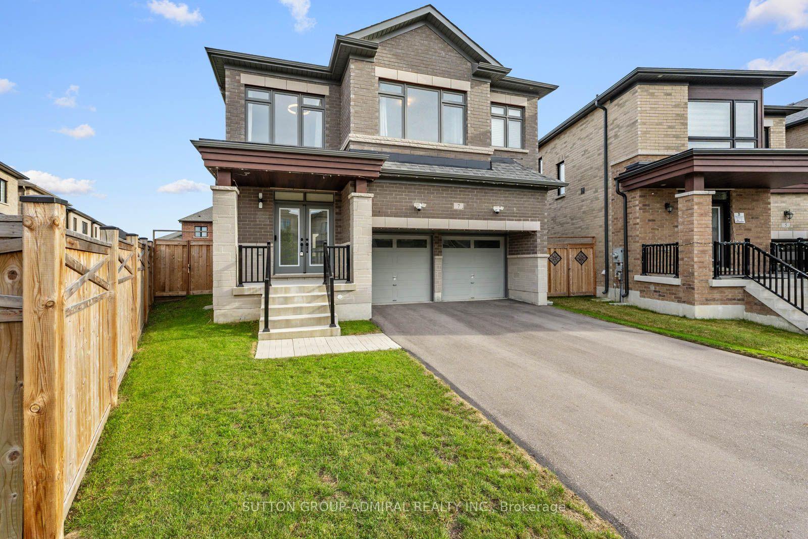 Photo 6 of 7 Priory Drive, Whitby, Rural Whitby — HOMEH