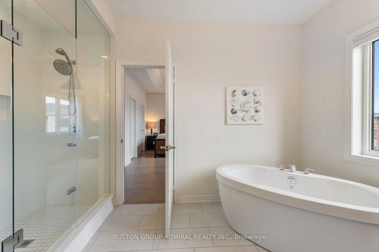Photo 37 of 7 Priory Drive, Whitby, Rural Whitby — HOMEH