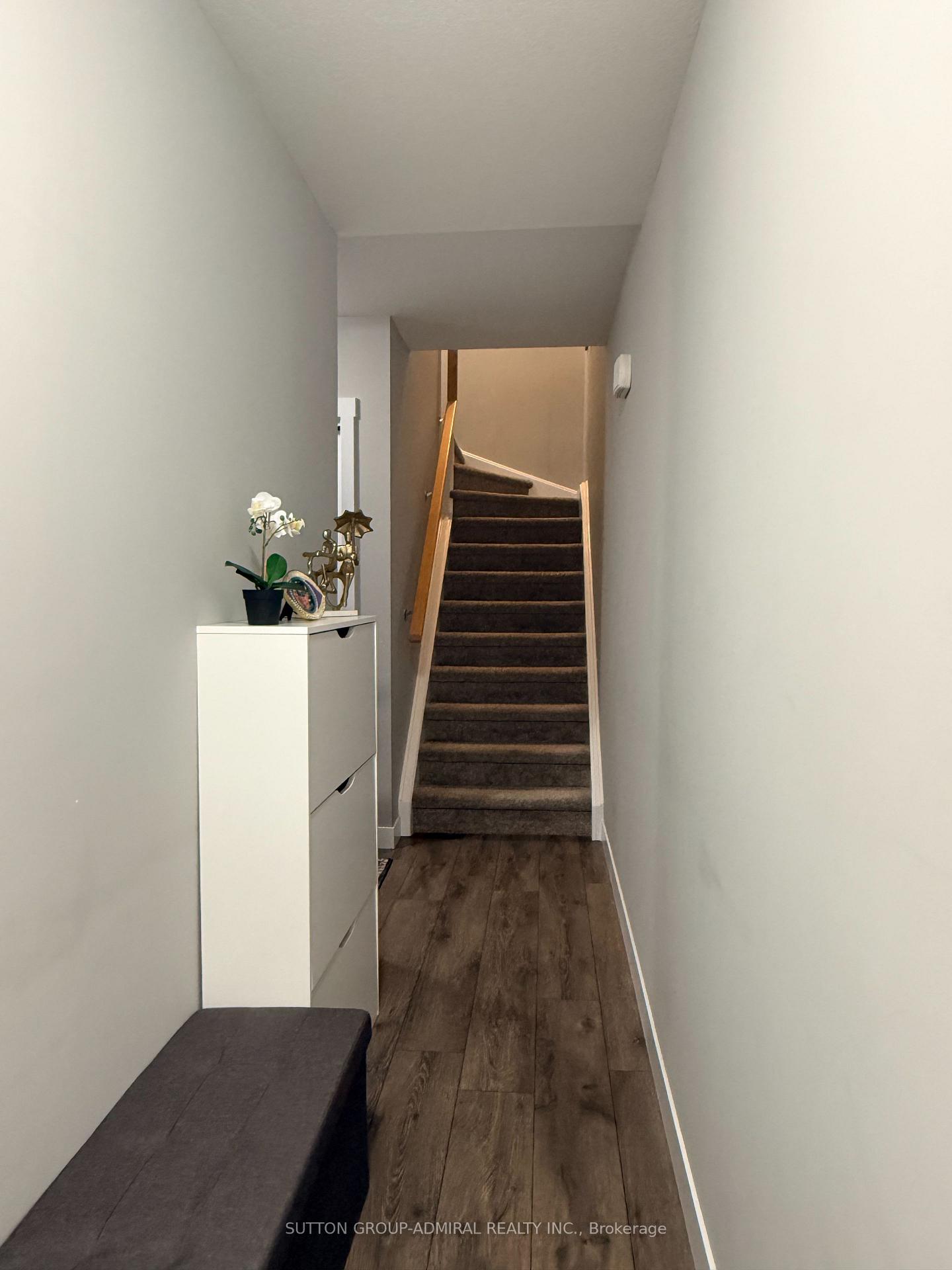 Photo 3 of Unit C, 148 Rochefort Street, Kitchener, Huron Park — HOMEH