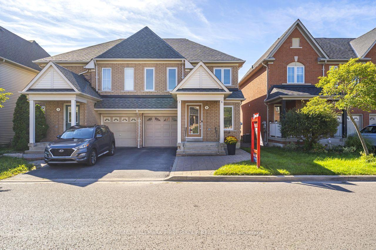 Photo 2 of 5 Cranston Avenue, Ajax, Northeast Ajax — HOMEH