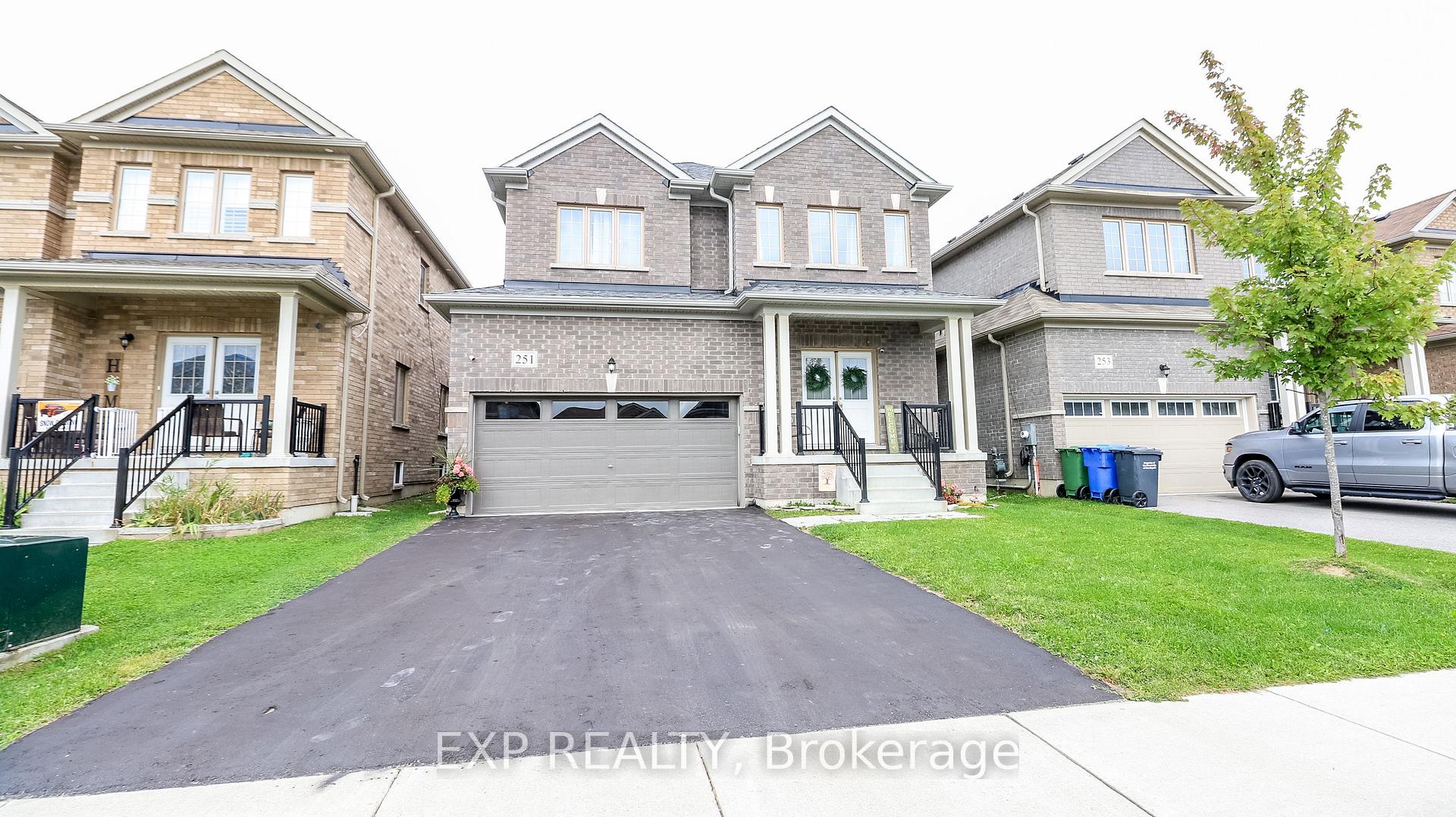 Photo 2 of 251 Ridley Crescent, Southgate — HOMEH