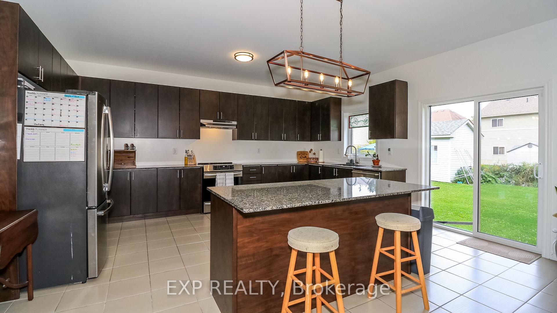 Photo 17 of 251 Ridley Crescent, Southgate — HOMEH