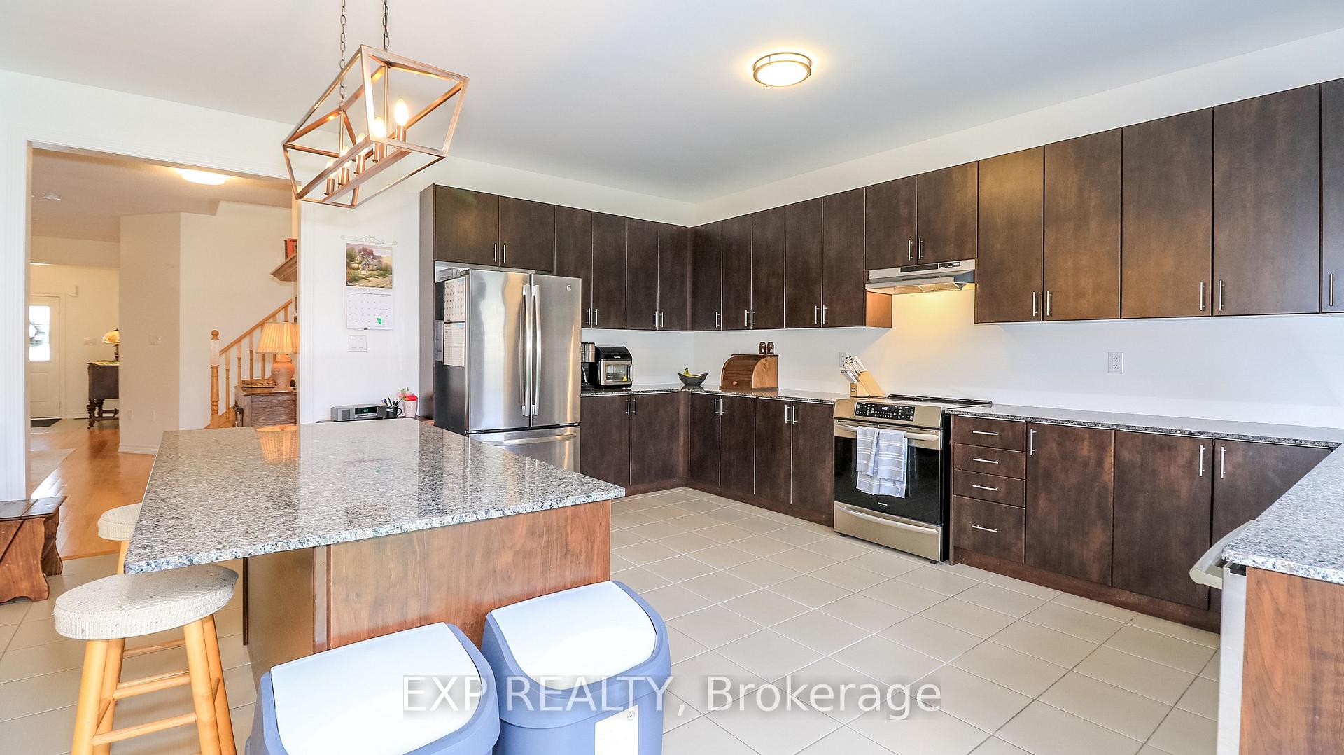 Photo 19 of 251 Ridley Crescent, Southgate — HOMEH