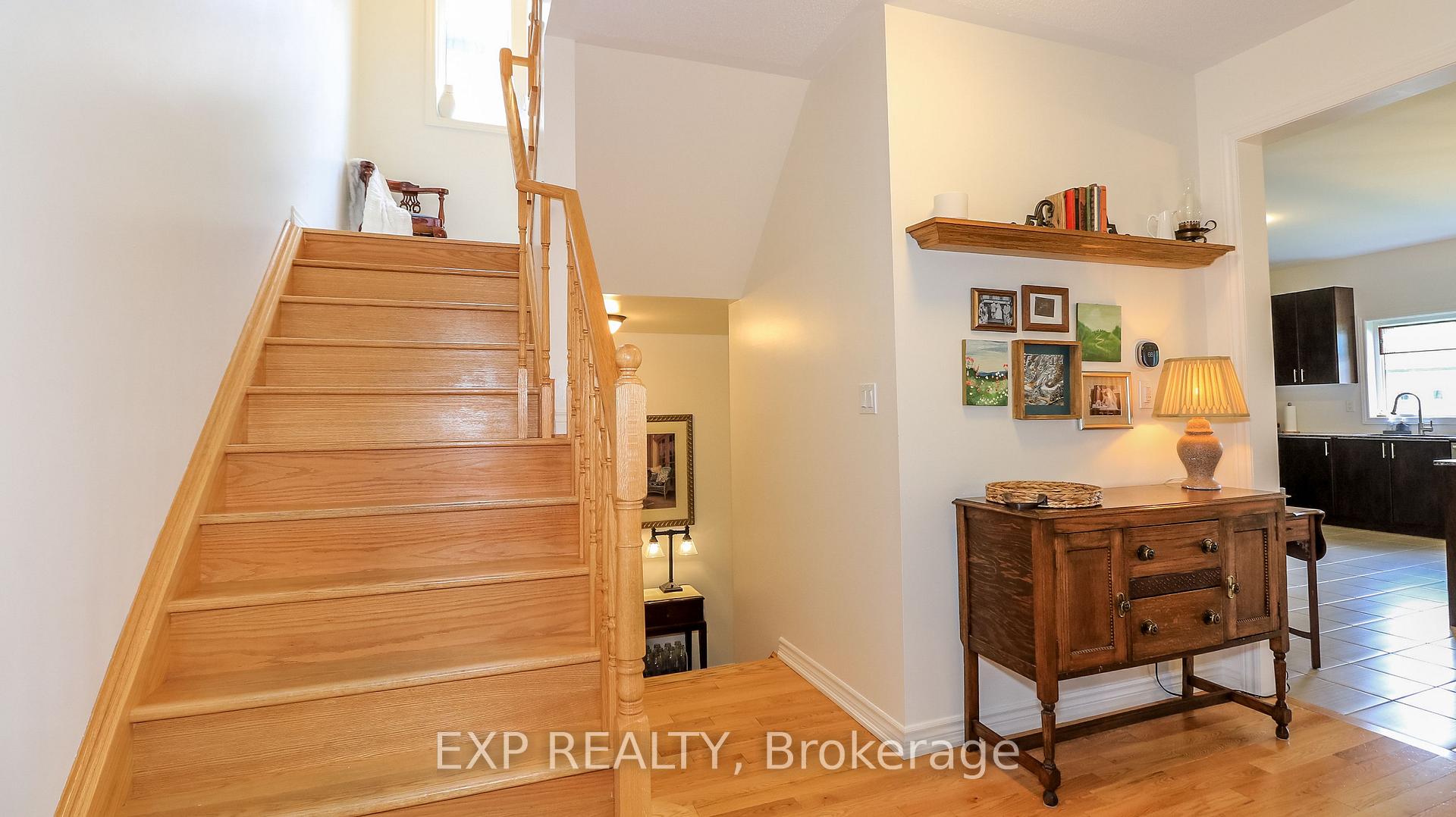 Photo 24 of 251 Ridley Crescent, Southgate — HOMEH