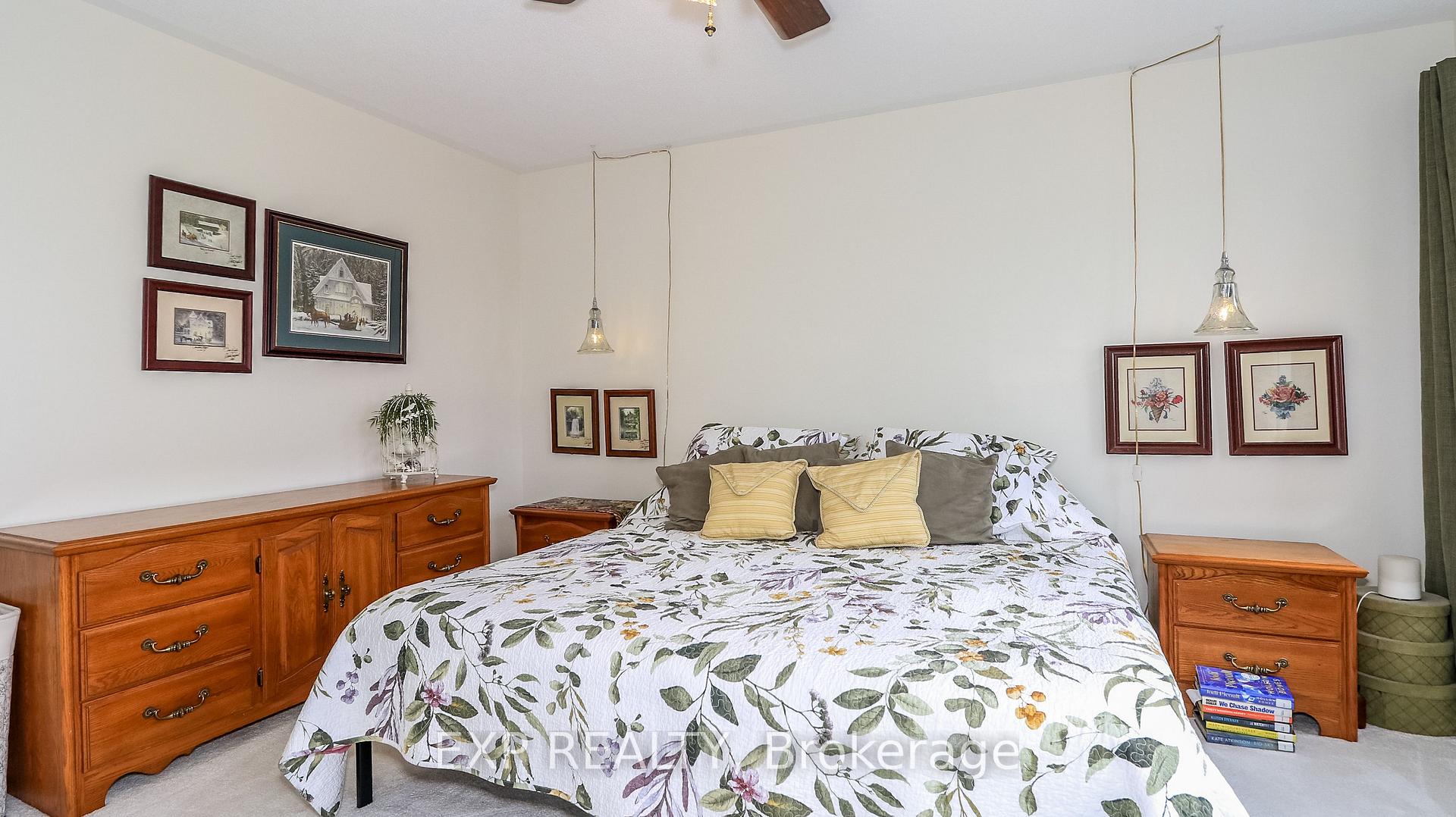 Photo 27 of 251 Ridley Crescent, Southgate — HOMEH