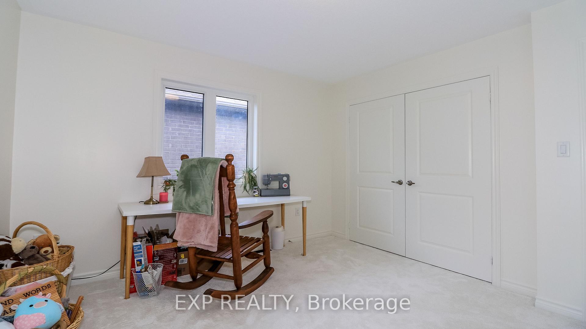 Photo 33 of 251 Ridley Crescent, Southgate — HOMEH