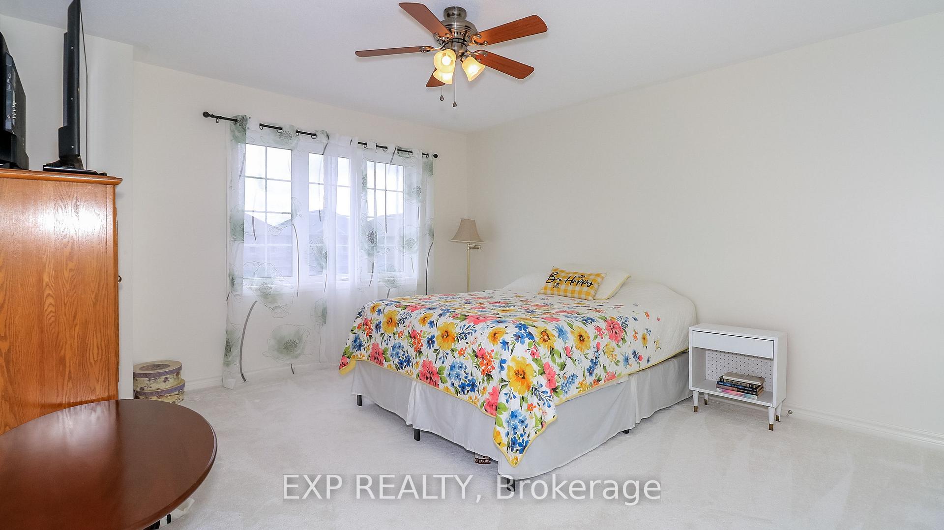 Photo 34 of 251 Ridley Crescent, Southgate — HOMEH