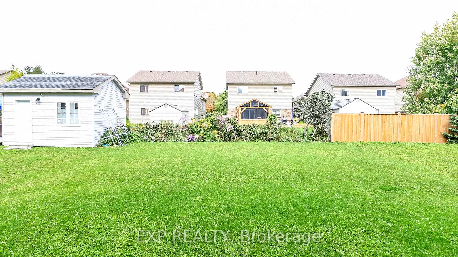 Photo 43 of 251 Ridley Crescent, Southgate — HOMEH