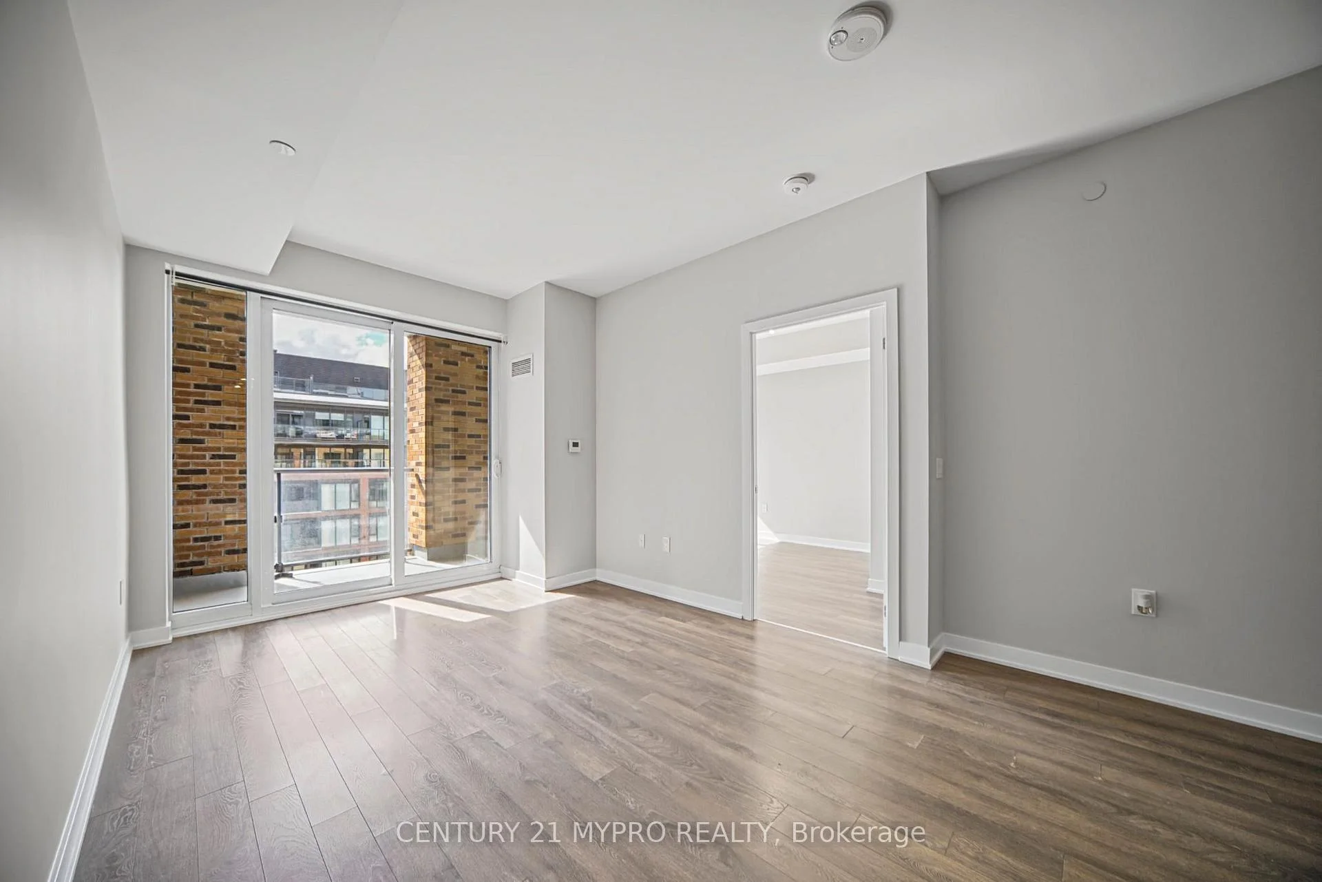 Photo 15 of Unit 713, 100 Eagle Rock Way, Vaughan, Rural Vaughan — HOMEH