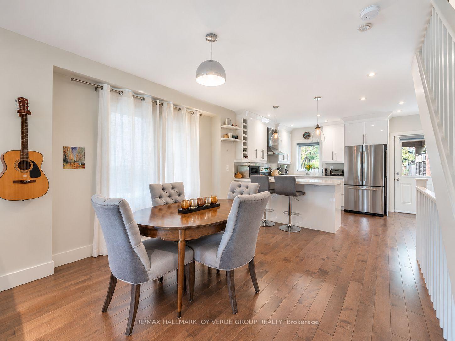 Photo 6 of 460 Davisville Avenue, Toronto, Mount Pleasant East — HOMEH