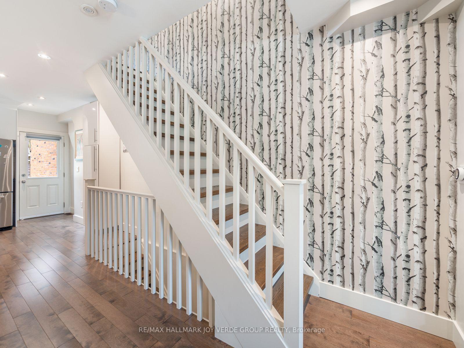 Photo 11 of 460 Davisville Avenue, Toronto, Mount Pleasant East — HOMEH