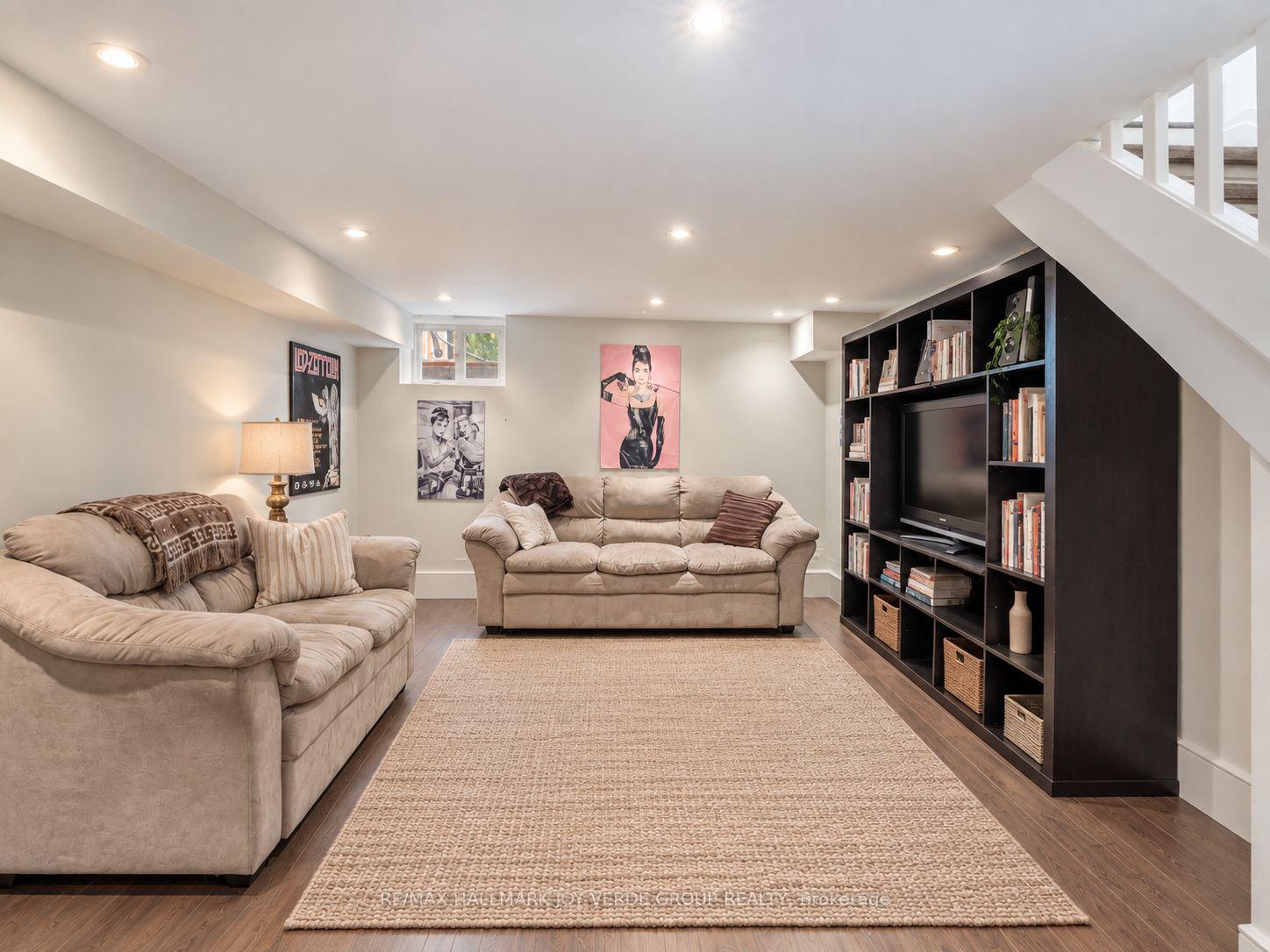 Photo 20 of 460 Davisville Avenue, Toronto, Mount Pleasant East — HOMEH