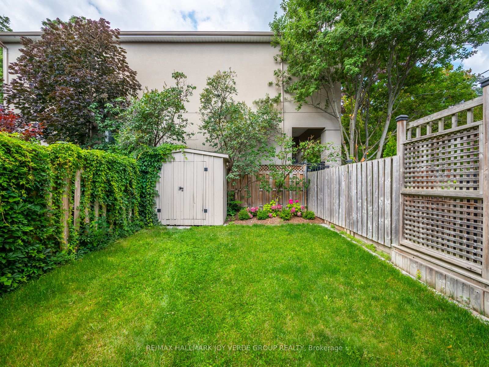 Photo 23 of 460 Davisville Avenue, Toronto, Mount Pleasant East — HOMEH