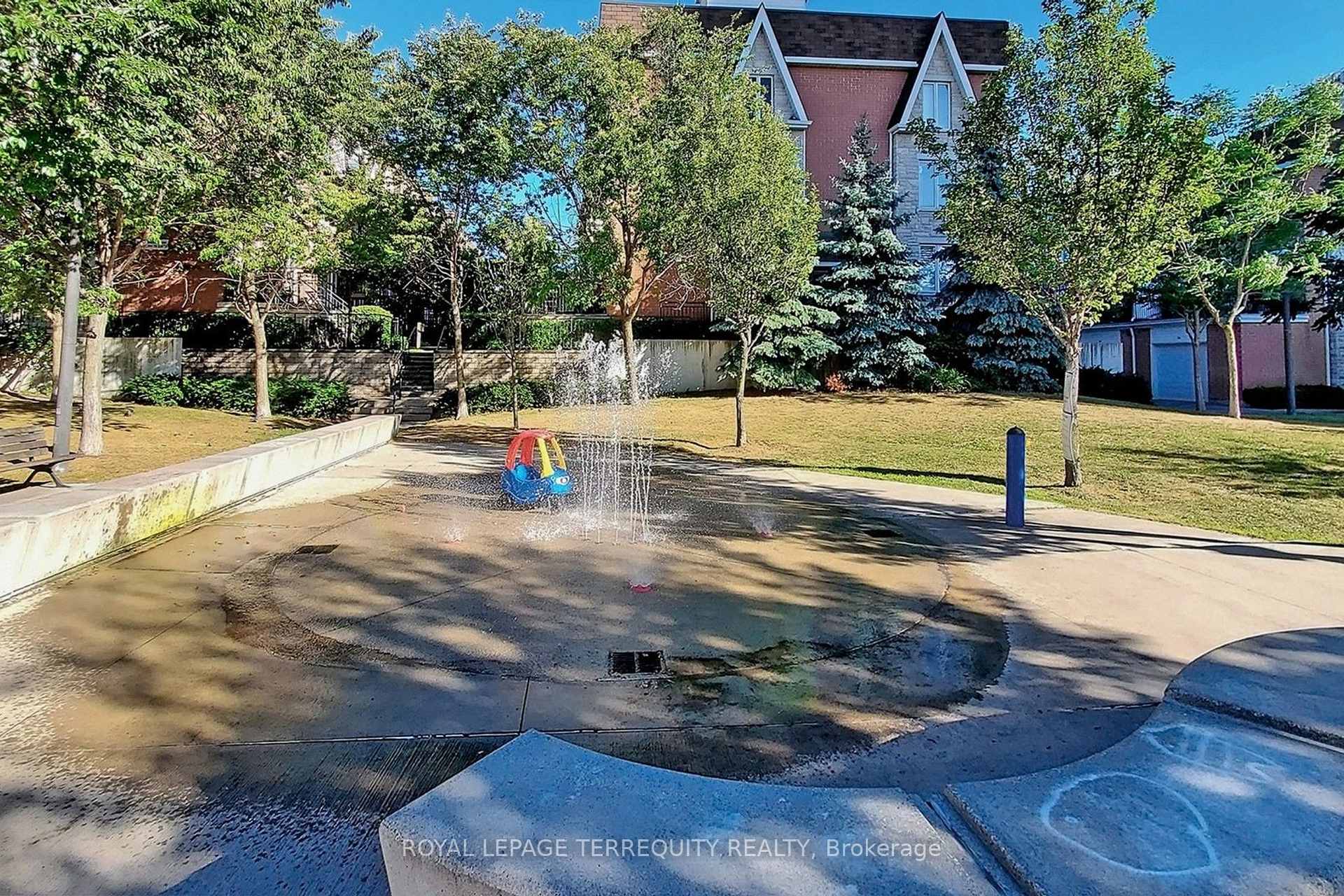 Photo 55 of Unit 710, 38 Joe Shuster Way, Toronto, South Parkdale — HOMEH