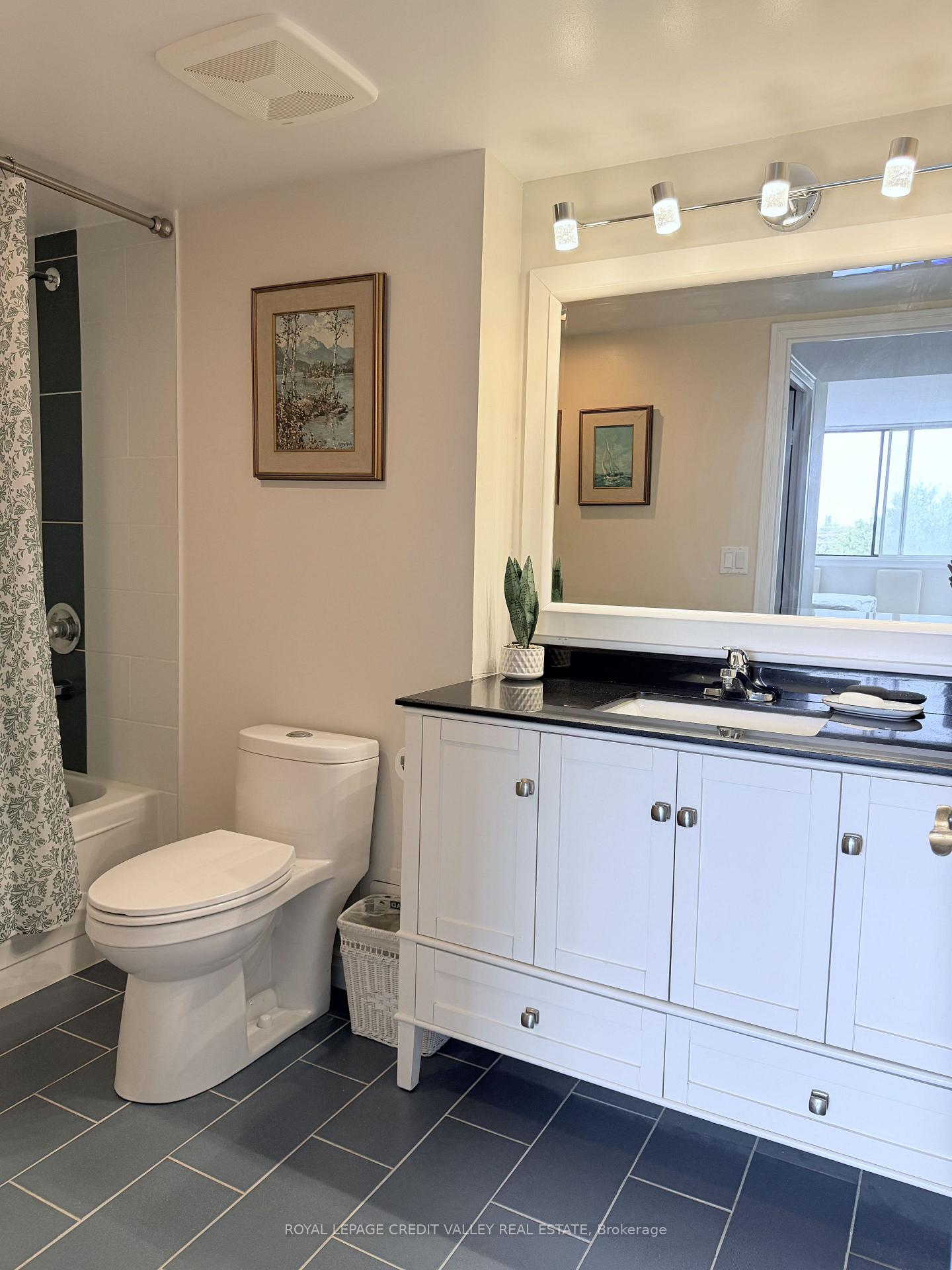 Photo 18 of Unit 406, 1360 Rathburn Road E, Mississauga, Rathwood — HOMEH