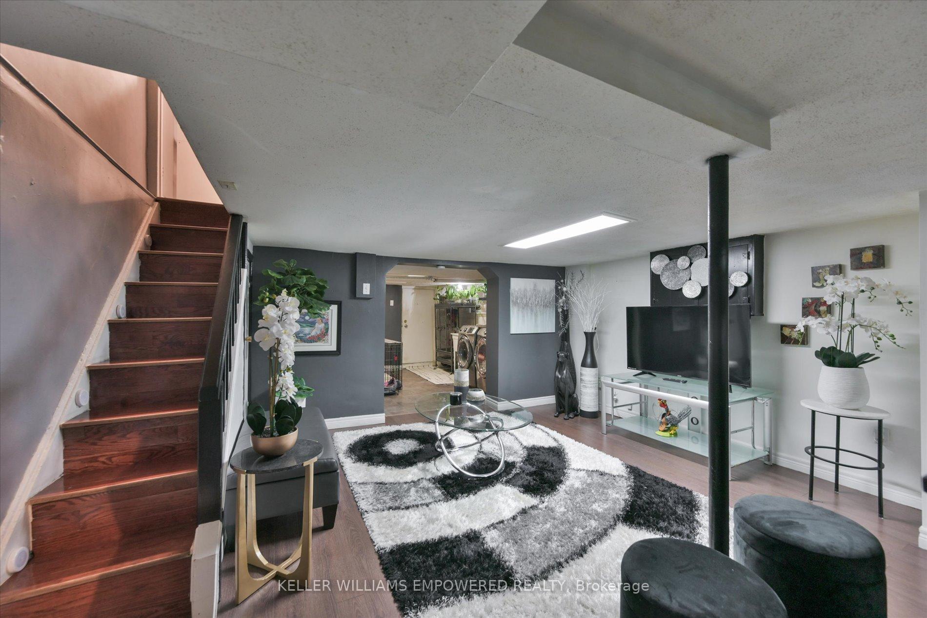 Photo 29 of 219 Earlscourt Avenue, Toronto, Corso Italia-Davenport — HOMEH