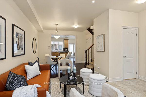 Photo 15 of 3 Flook Lane, North York, Willowdale West — HOMEH