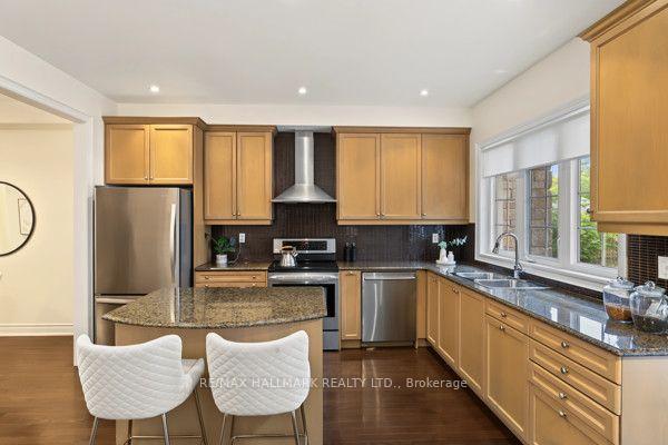 Photo 25 of 3 Flook Lane, North York, Willowdale West — HOMEH