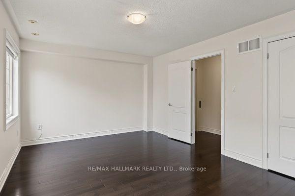 Photo 45 of 3 Flook Lane, North York, Willowdale West — HOMEH