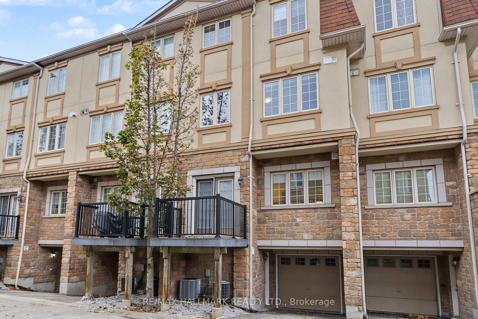 Photo 81 of 3 Flook Lane, North York, Willowdale West — HOMEH