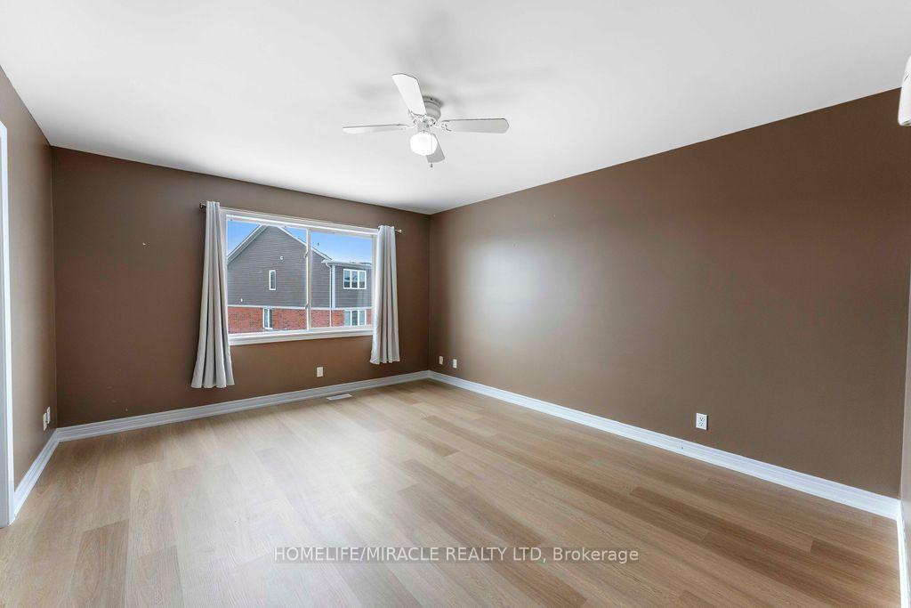 Photo 16 of 2352 Steeplechase Street, Oshawa, Windfields — HOMEH