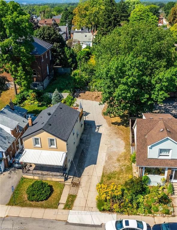 Photo 3 of 153 Strathcona Avenue N, Hamilton, Strathcona — HOMEH