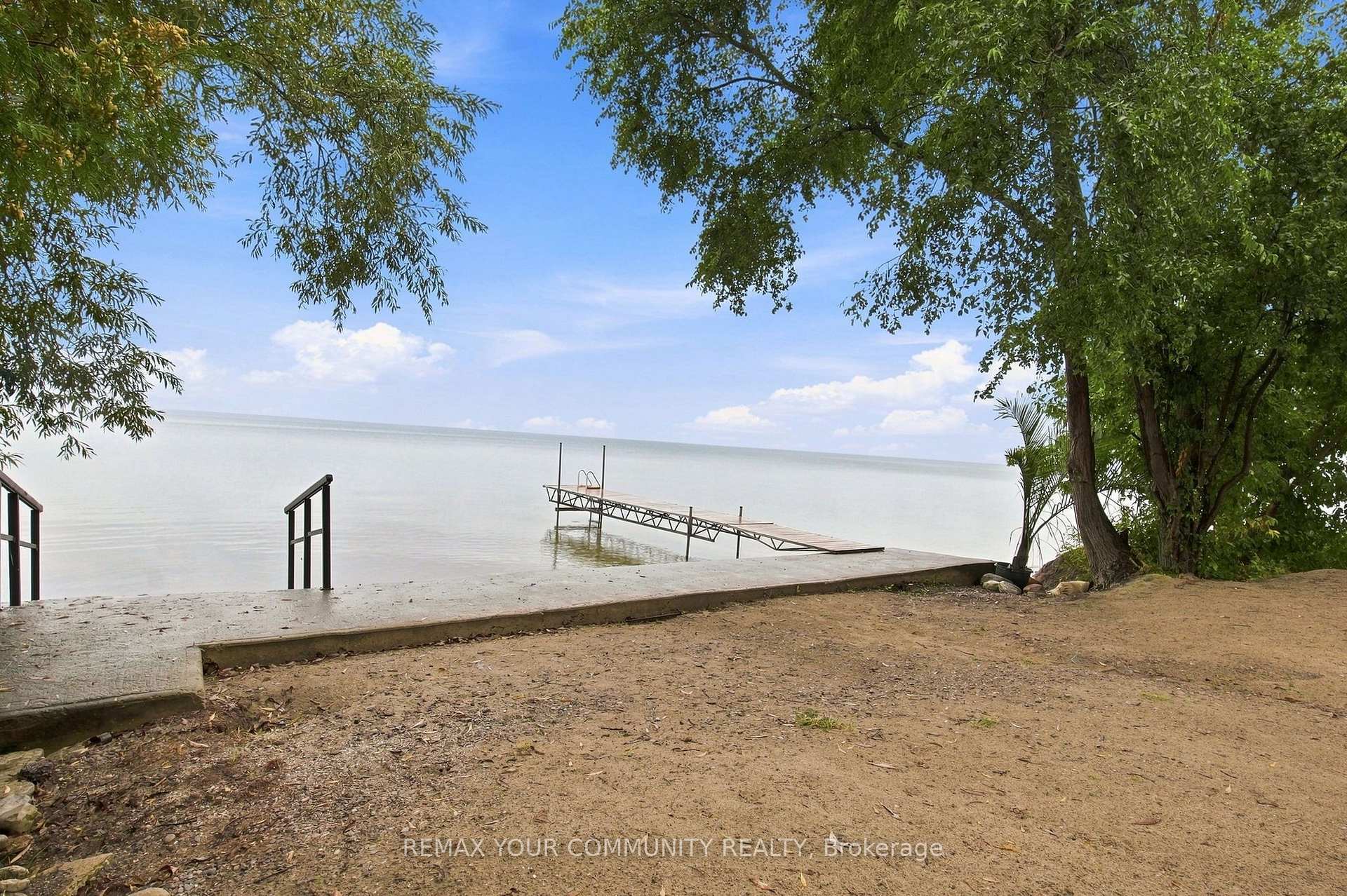 Photo 42 of 19 De Geer Street, Georgina, Sutton & Jackson's Point — HOMEH