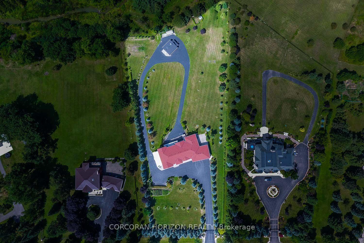Photo 2 of 16 Rosegarden Drive, Brampton, Toronto Gore Rural Estate — HOMEH