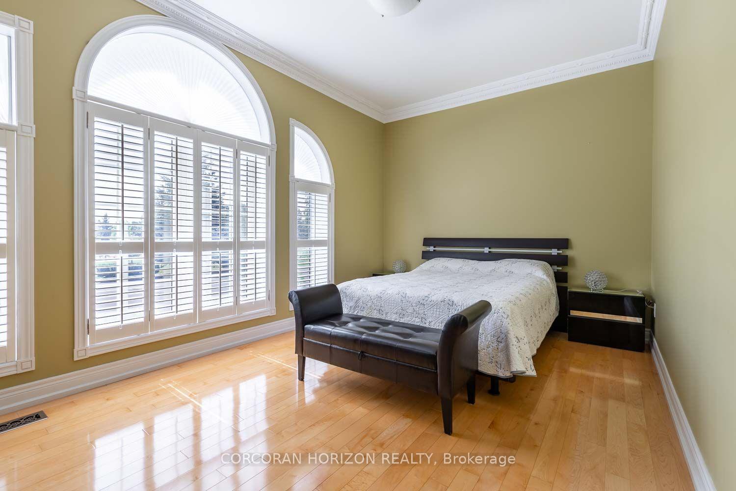 Photo 17 of 16 Rosegarden Drive, Brampton, Toronto Gore Rural Estate — HOMEH