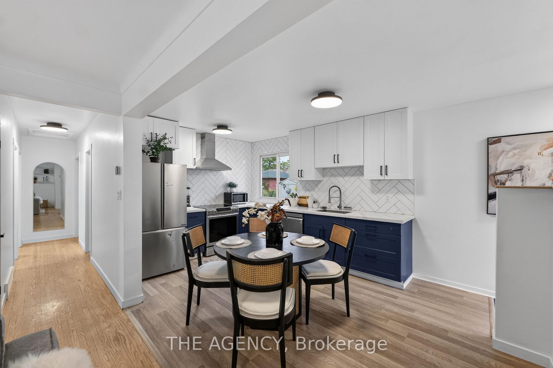Photo 14 of 20 Ridge Point Drive, St. Catharines, Burleigh Hill — HOMEH