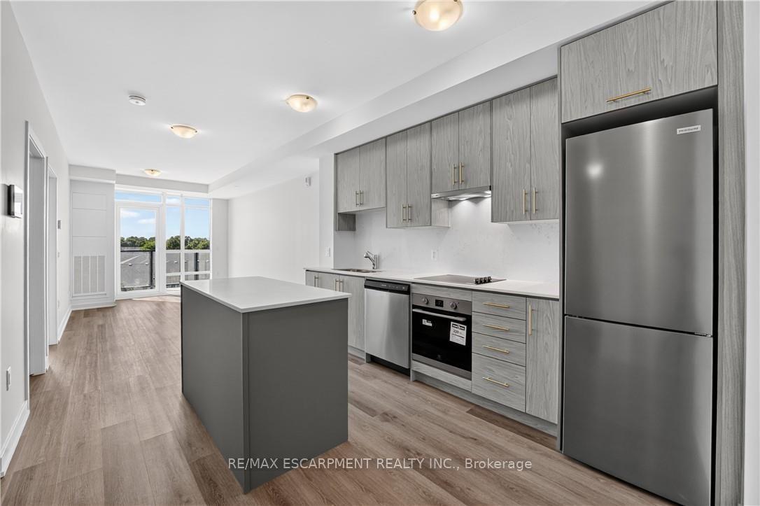 Photo 6 of Unit 427, 461 Green Road, Hamilton, Stoney Creek — HOMEH