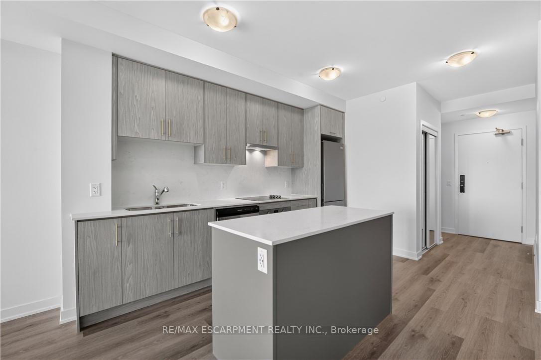 Photo 12 of Unit 427, 461 Green Road, Hamilton, Stoney Creek — HOMEH