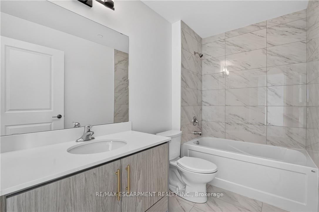 Photo 22 of Unit 427, 461 Green Road, Hamilton, Stoney Creek — HOMEH