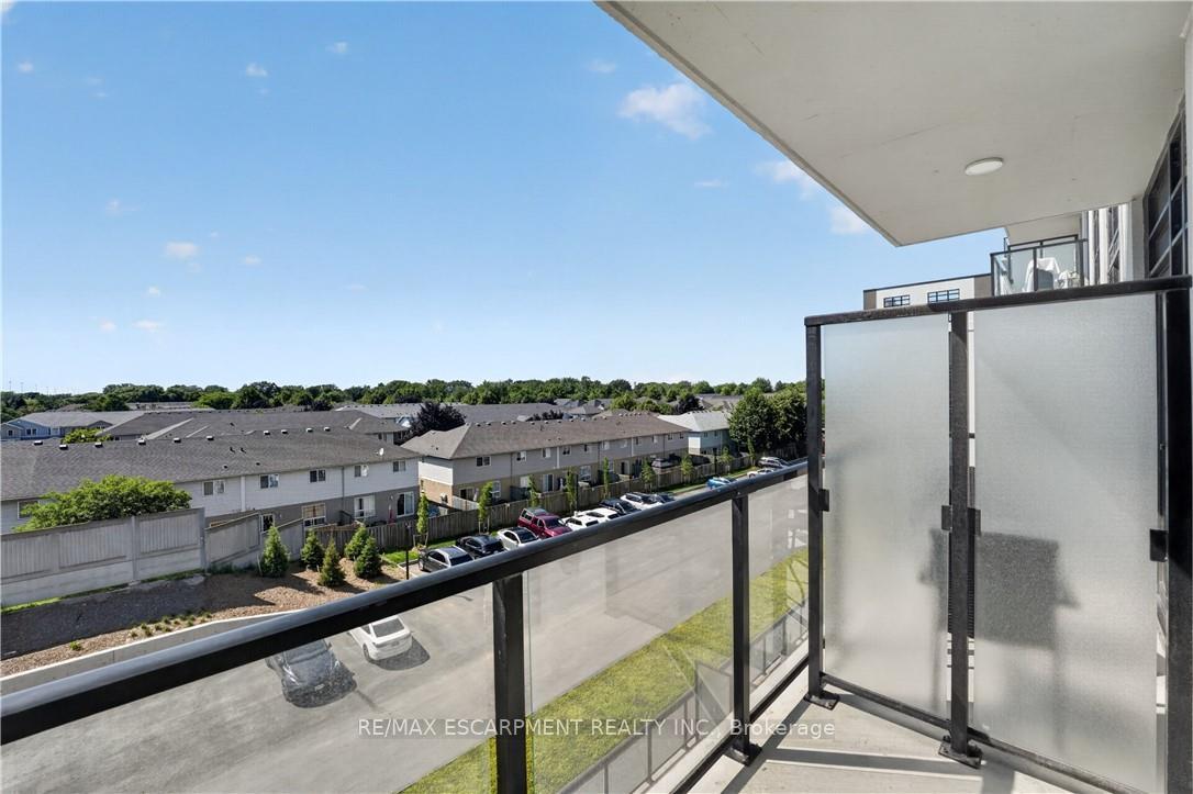Photo 24 of Unit 427, 461 Green Road, Hamilton, Stoney Creek — HOMEH